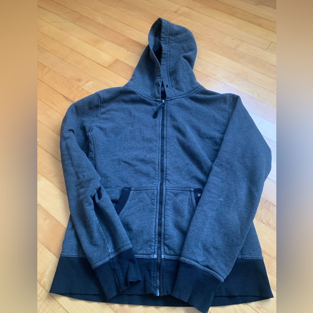 Pact organic cotton hoodie